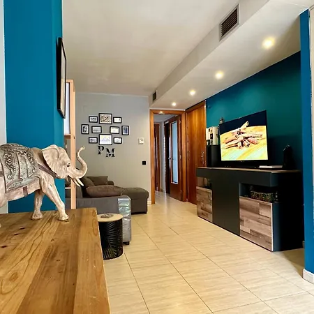Con Terraza Increible Apartment Ripollet